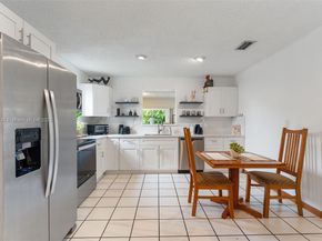 7040 SW 95th Ct, Miami FL 33173