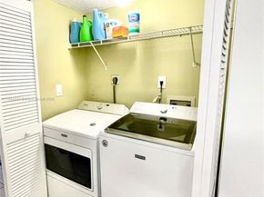 9203 Fontainebleau Blvd 113, Miami FL 33172