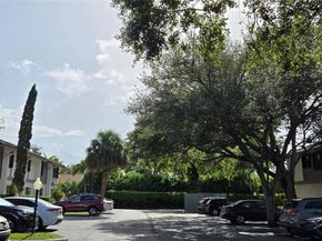 9750 NW 14th St 305, Coral Springs FL 33071