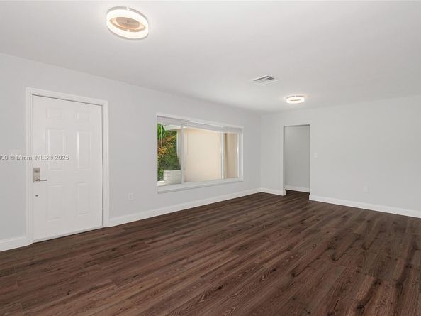 Undisclosed Address #A11864000, Oakland Park FL 33334