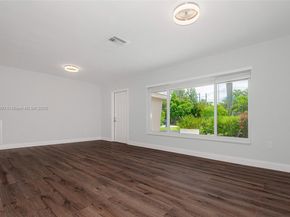 Undisclosed Address #A11864000, Oakland Park FL 33334