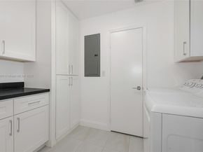 Undisclosed Address #A11864000, Oakland Park FL 33334