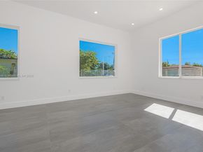 651 NE 172nd St, Miami FL 33162