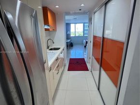 19201 Collins Ave 1130, Sunny Isles Beach FL 33160