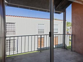 10816 N Kendall Dr R16, Miami FL 33176