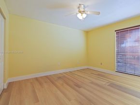 10816 N Kendall Dr R16, Miami FL 33176