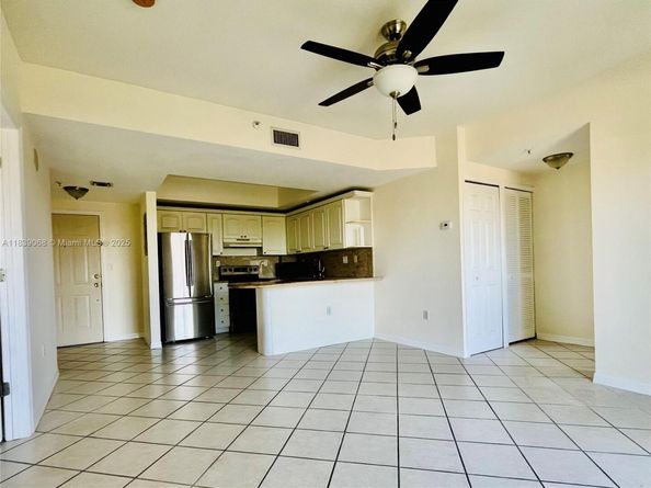 3500 Coral Way 913, Miami FL 33145