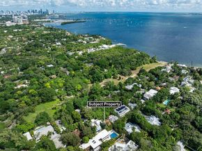3650 N Bay Homes Dr, Miami FL 33133