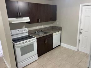 5736 Simms St, Hollywood FL 33021