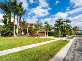 19313 NW 11th St, Pembroke Pines FL 33029