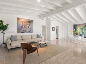 1040 NE 85th St, Miami FL 33138