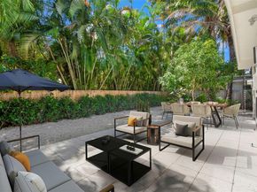 1040 NE 85th St, Miami FL 33138