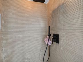 1000 Island Blvd 1710, Aventura FL 33160