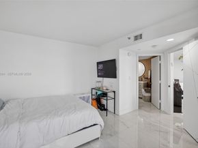 1000 Island Blvd 1710, Aventura FL 33160