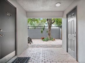 3097 Bird Ave 3097, Miami FL 33133