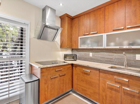 3097 Bird Ave 3097, Miami FL 33133