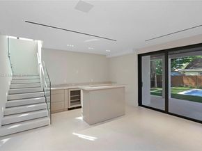 330 SW 19th Rd, Miami FL 33129