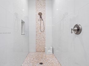 9265 NW 16th St, Pembroke Pines FL 33024