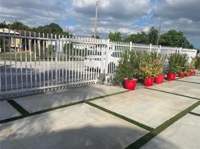 3718 NW 12th St, Miami FL 33126