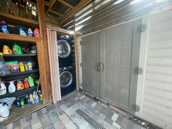 3718 NW 12th St, Miami FL 33126