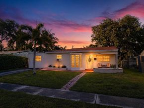 6861 Freedom St, Hollywood FL 33024