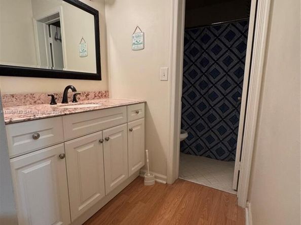 9170 NW 44th Ct, Sunrise FL 33351