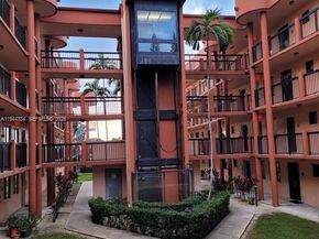 5350 W 21st Ct 203, Hialeah FL 33016