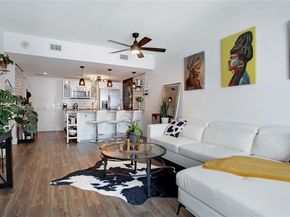 185 SW 7th St 2514, Miami FL 33130