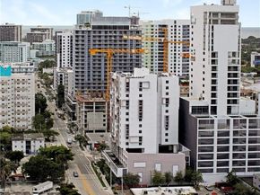 185 SW 7th St 2514, Miami FL 33130