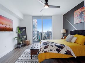 185 SW 7th St 2514, Miami FL 33130