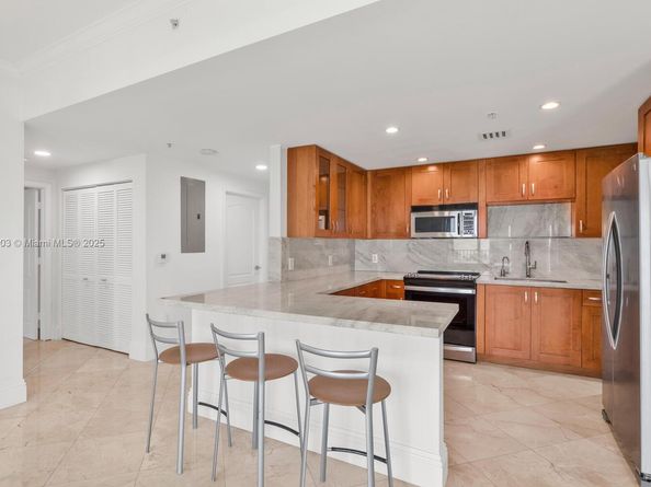 20 Calabria Ave 505, Coral Gables FL 33134