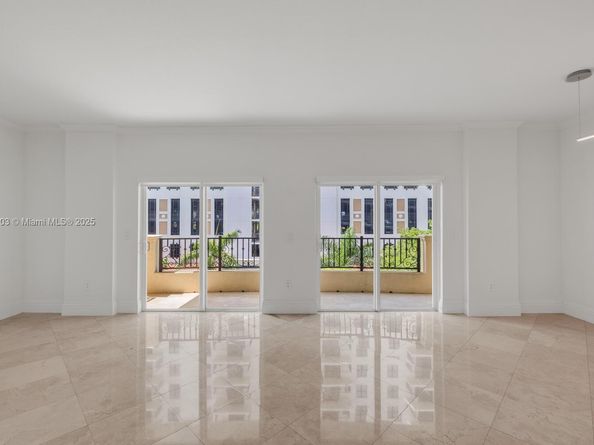 20 Calabria Ave 505, Coral Gables FL 33134
