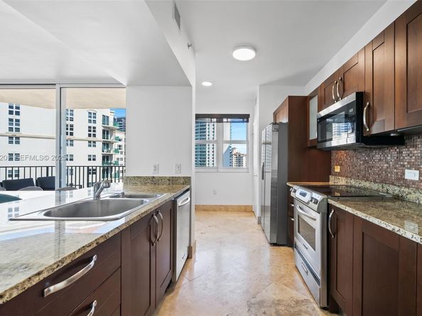 19900 E Country Club Dr 1112, Aventura FL 33180