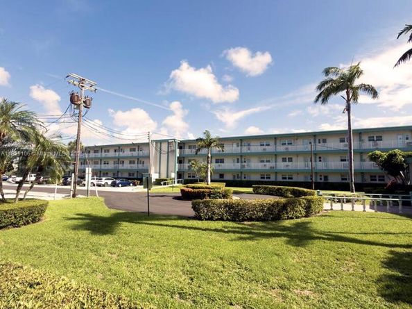 3923 NE 166th St N208, North Miami Beach FL 33160