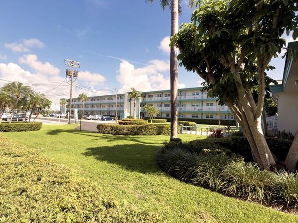 3923 NE 166th St N208, North Miami Beach FL 33160