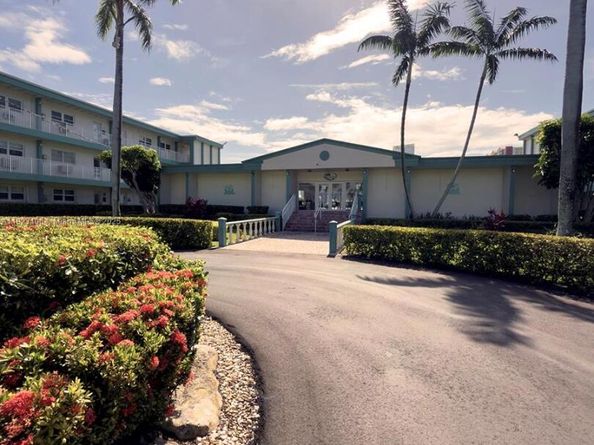 3923 NE 166th St N208, North Miami Beach FL 33160