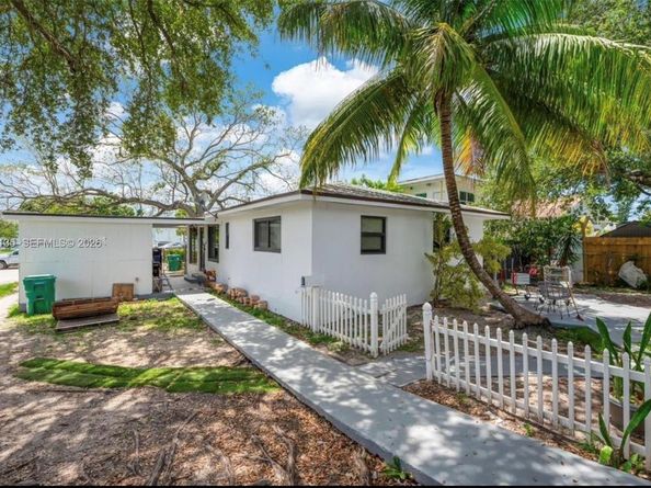 7625 NW 4th Ct, Miami FL 33150