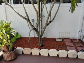 Undisclosed Address #A11971419, Davie FL 33314