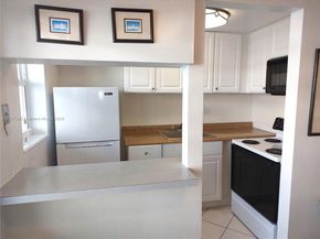 3131 S Ocean Dr 113, Hallandale Beach FL 33009