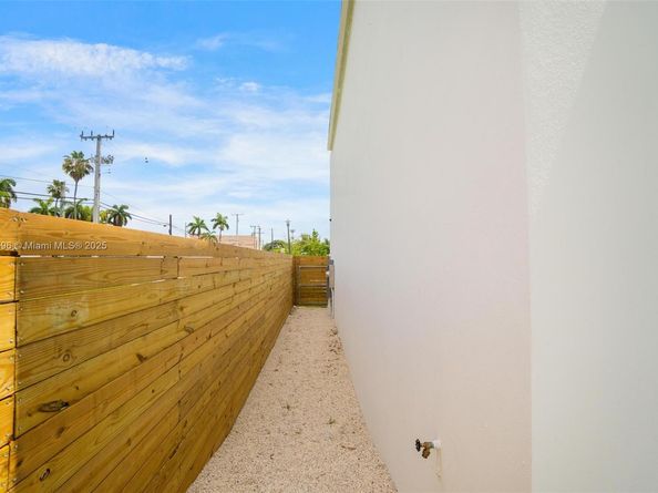 630 NE 82nd Ter, Miami FL 33138