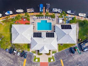 170 Cypress Club Dr 712, Pompano Beach FL 33060