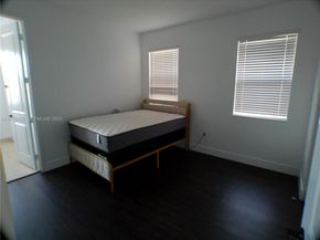 3308 W 95th Ter, Hialeah FL 33018