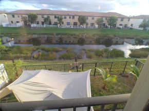 3308 W 95th Ter, Hialeah FL 33018