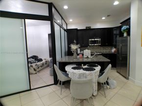 3308 W 95th Ter, Hialeah FL 33018