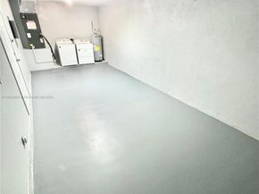 926 - 932 NW 2nd St, Fort Lauderdale FL 33311