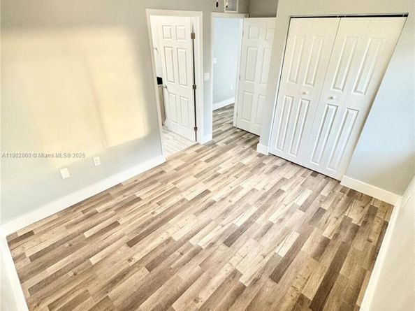 926 - 932 NW 2nd St, Fort Lauderdale FL 33311