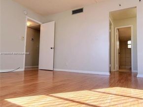 406 NW 68th Ave 304, Plantation FL 33317