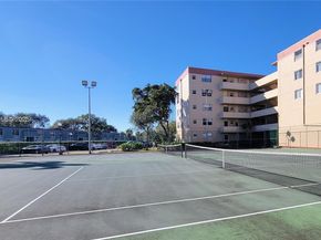 406 NW 68th Ave 304, Plantation FL 33317