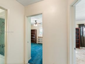 2201 NW 87th Ave, Pembroke Pines FL 33024