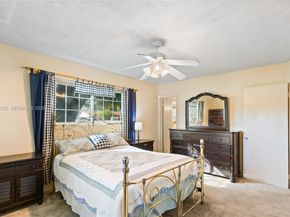 2201 NW 87th Ave, Pembroke Pines FL 33024